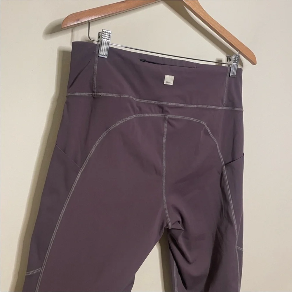 Vuori Women's Stride Legging in Chestnut